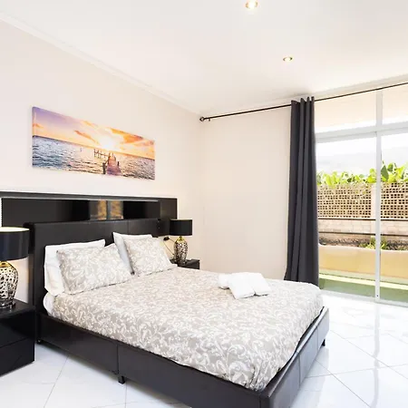 Home2book Cute With Pool, Callao Salvaje شقة