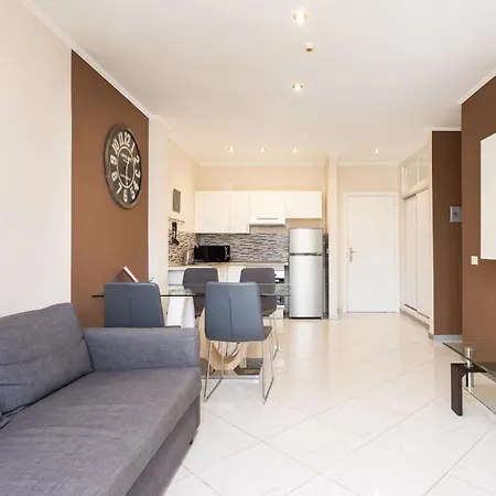 Home2book Cute With Pool, Callao Salvaje