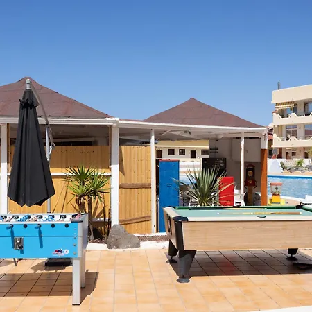 Home2book Cute With Pool, Callao Salvaje شقة